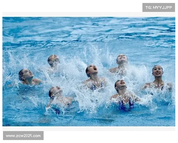 鸿源湖杯增设亲子蛙泳赛 家庭组破纪录数量创历史新高